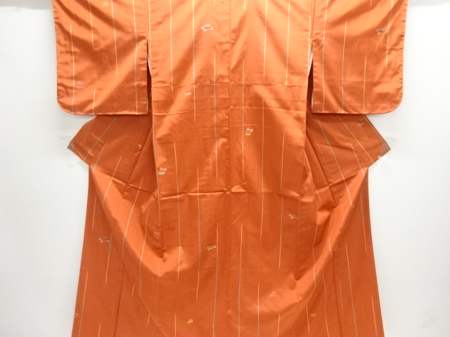 未使用品　雨縞に万寿菊模様織り出し手織り紬着物アンサンブル